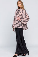 Charger l'image dans la galerie, See Through Shirt With Lace Detail