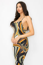 Charger l&#39;image dans la galerie, Robe midi multicolore à imprimé marbré et dos croisé
