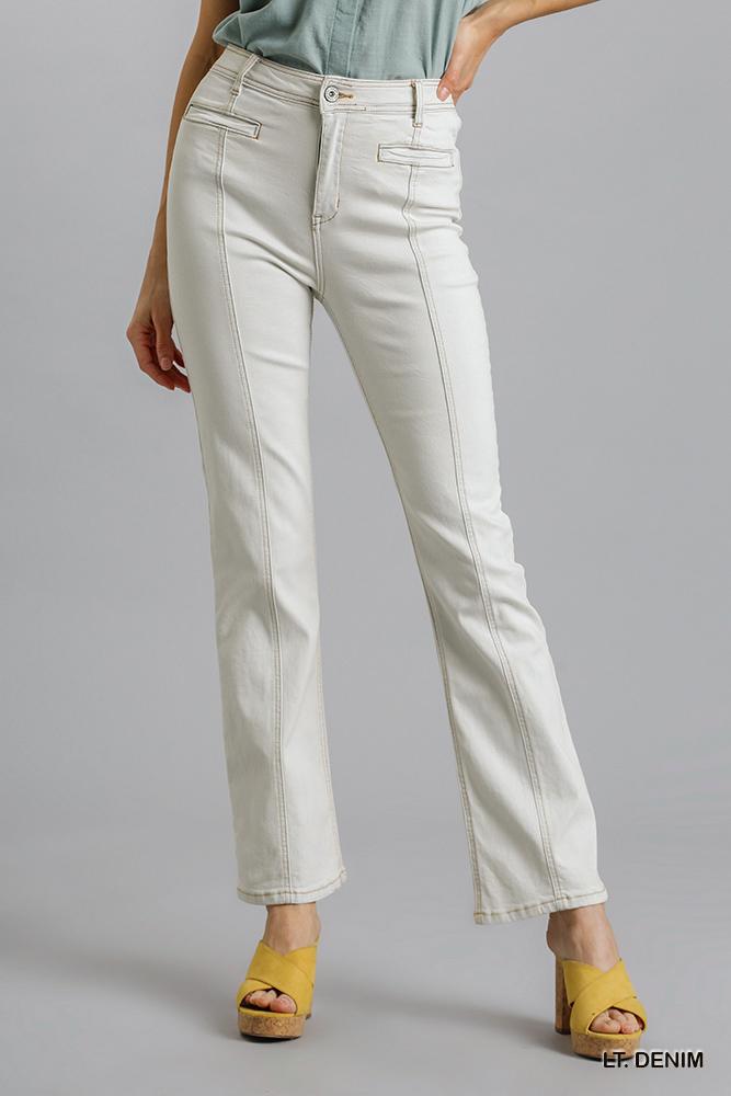 Jean en denim coupe droite avec poches