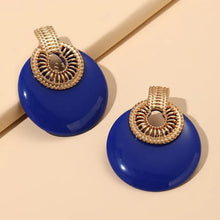 Load image into Gallery viewer, Round Metal Post Earring
