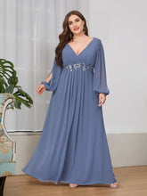 Charger l&#39;image dans la galerie, Robes élégantes Plus la taille 9XL robes pour femmes longue une ligne col en V manches longues robe de longueur au sol 2023 Ever Pretty de robe de demoiselle d&#39;honneur pour femmes 
